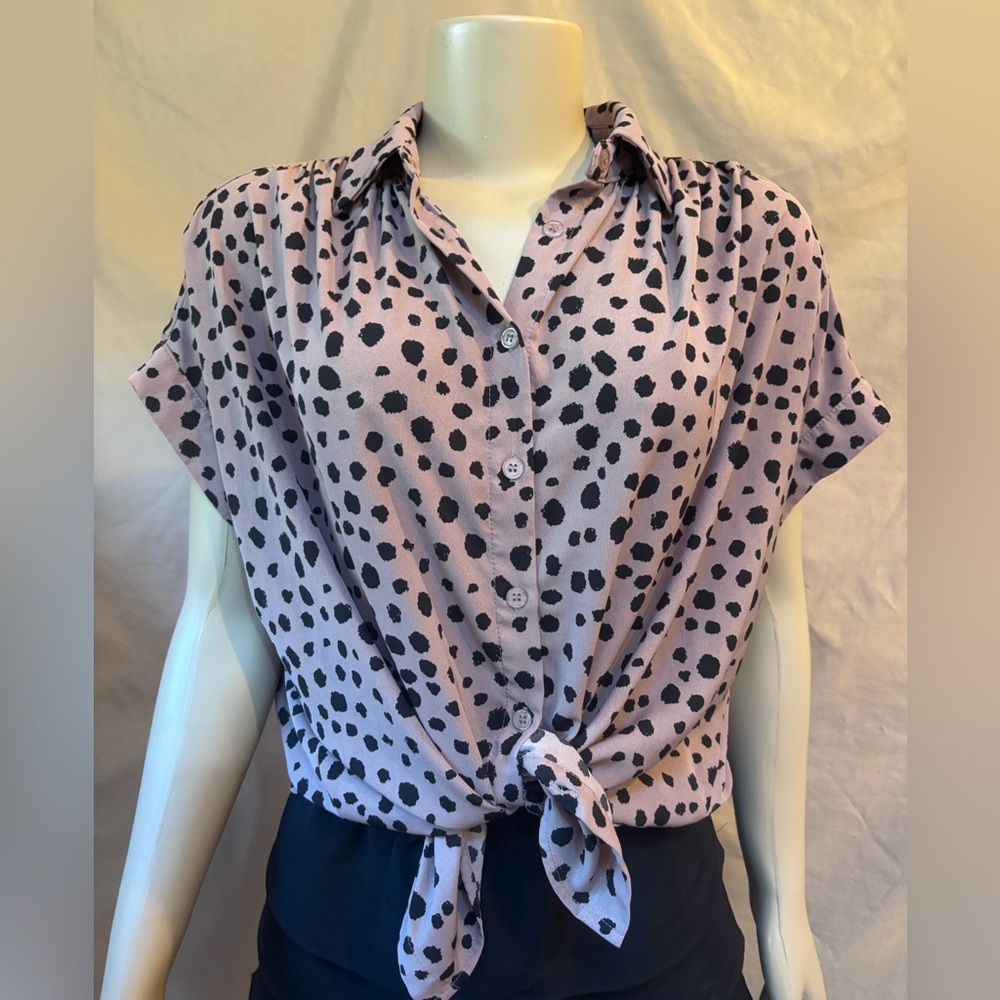 JODIFL Lavender Polka Dot Button-Front Tie Shirt